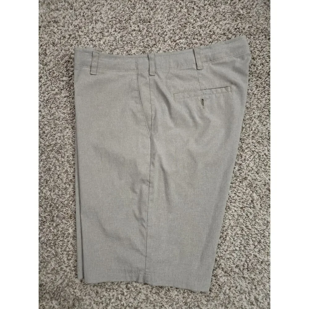 Ben Hogan Men's Beige Chino Shorts Flat Front Zip Button Slash Pockets Size 38